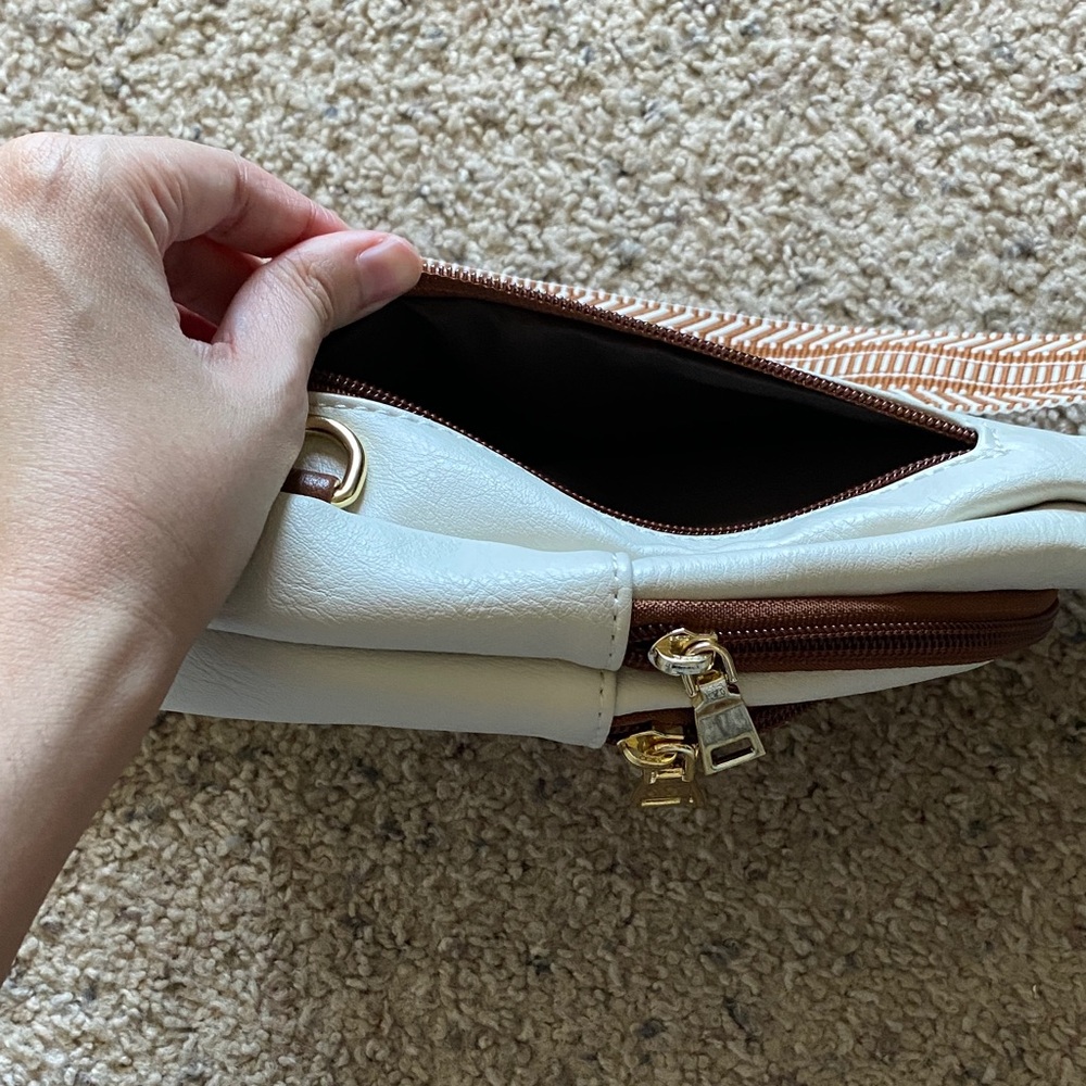 Women’s Stylish Bostanten Cream and Brown Sling Crossbody Purse (NWOT) - Picture 6 of 11